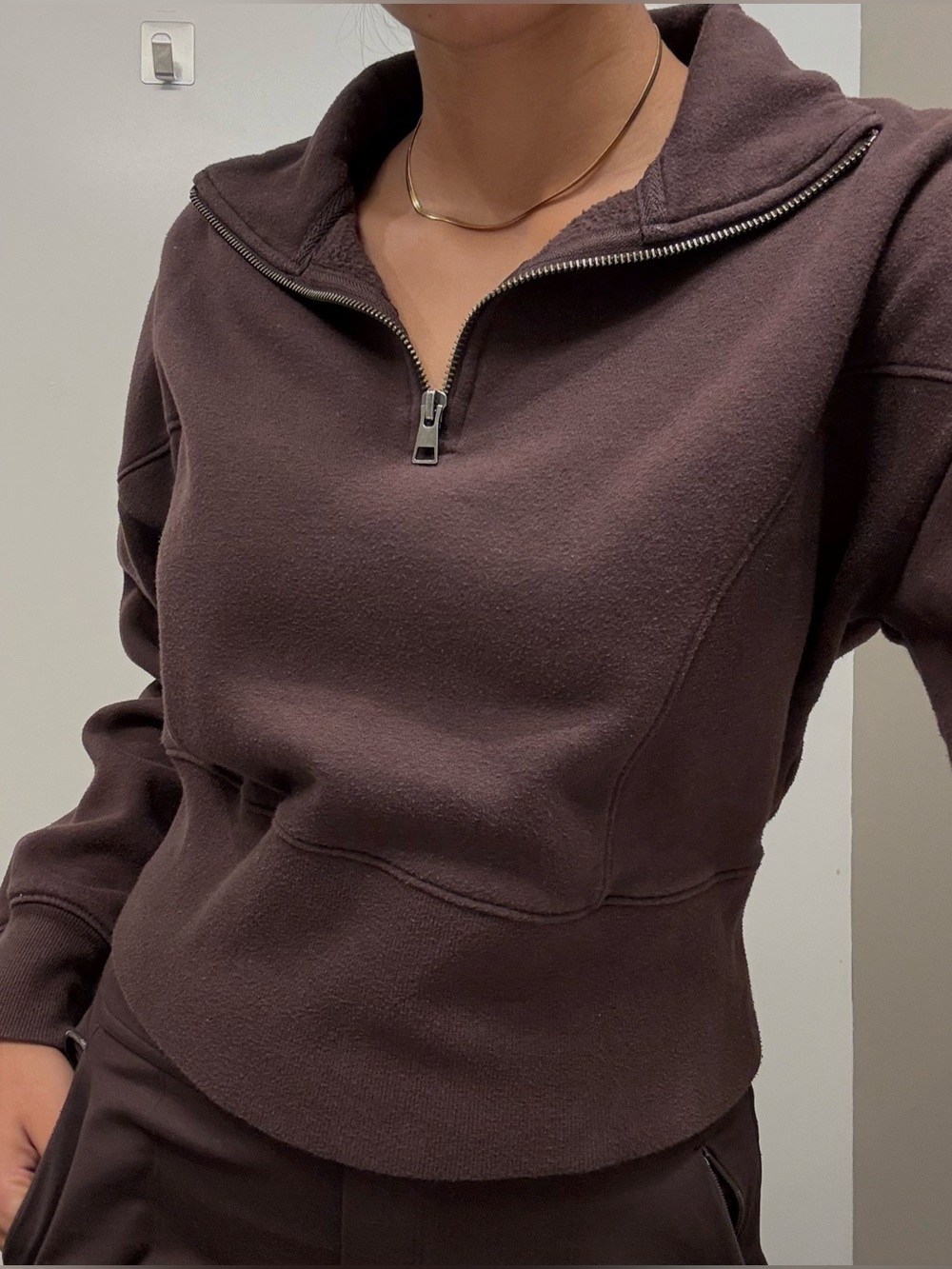 Universal Thread Women's Half-Zip Pullover - Dark Chocolate Brown